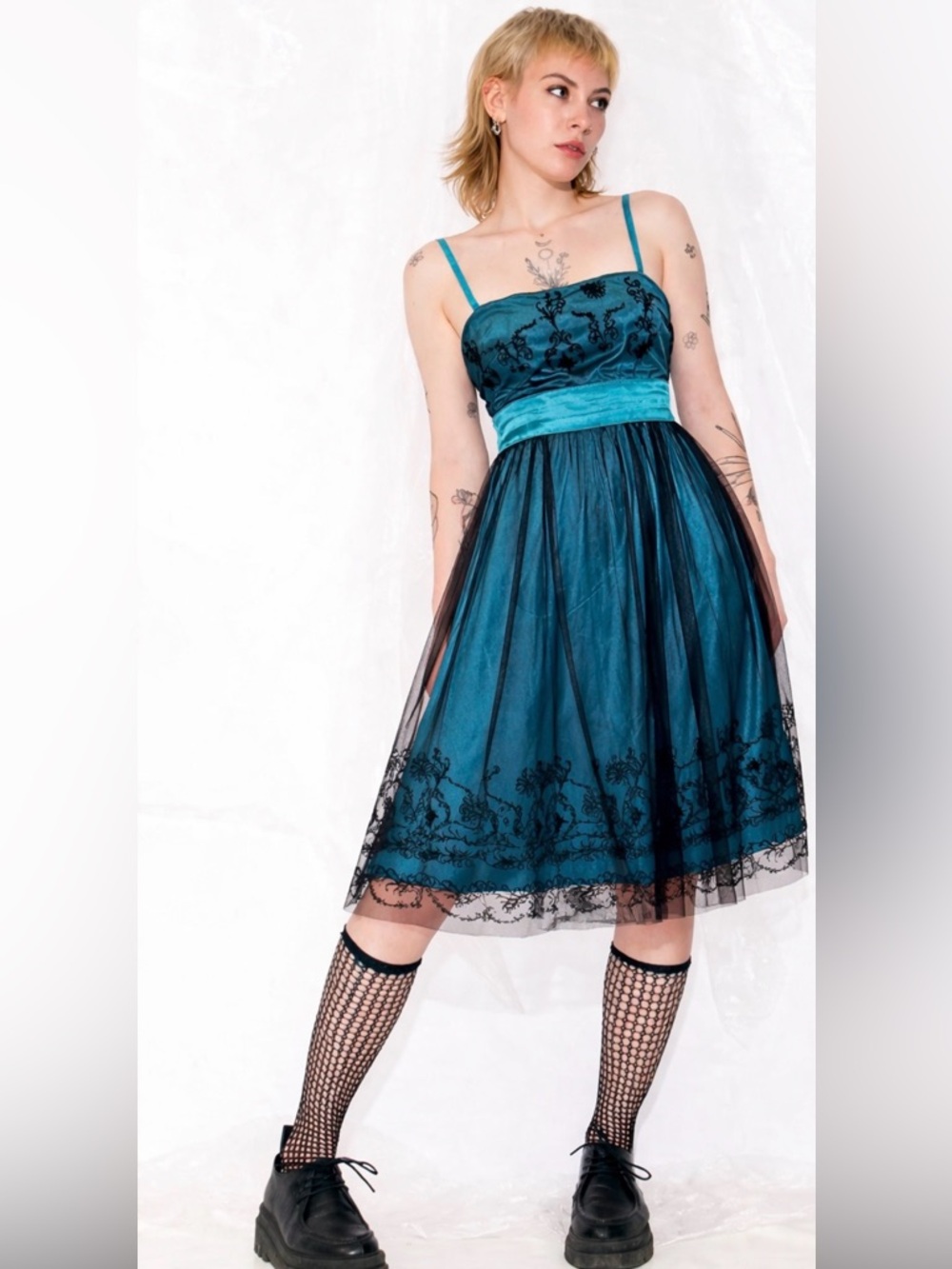 VTG Le Château Y2K Whimsigoth Teal & Black Mesh Embroidered Midi Dress M
